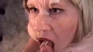 Amateur Blonde Shemale Sucking off a Guy