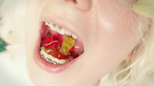 ASMR Mukbang in Braces - Chewing and Swallowing Jelly Teddybears - Giantess Vore Mouth Tour